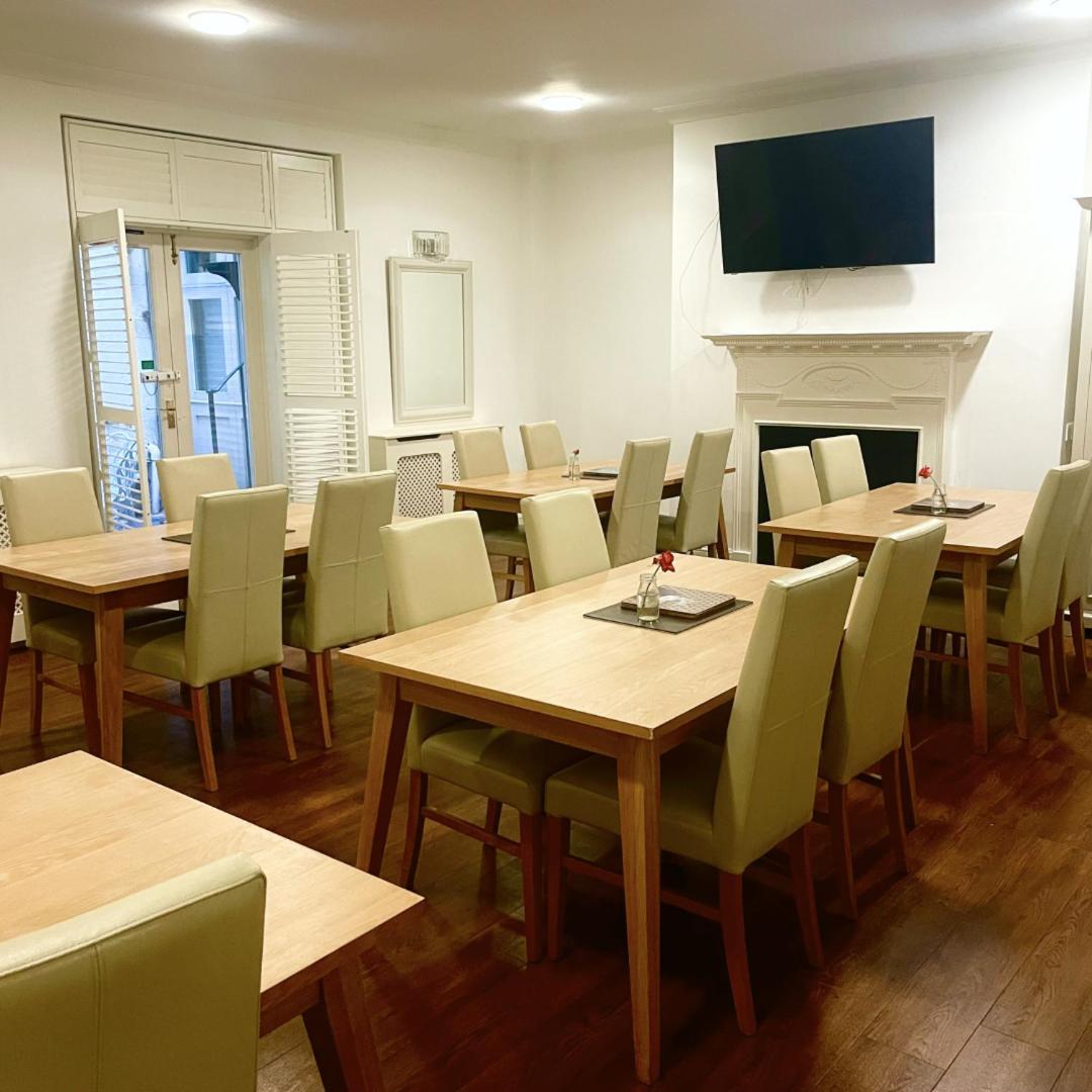 Hotel 63 London Bagian luar foto