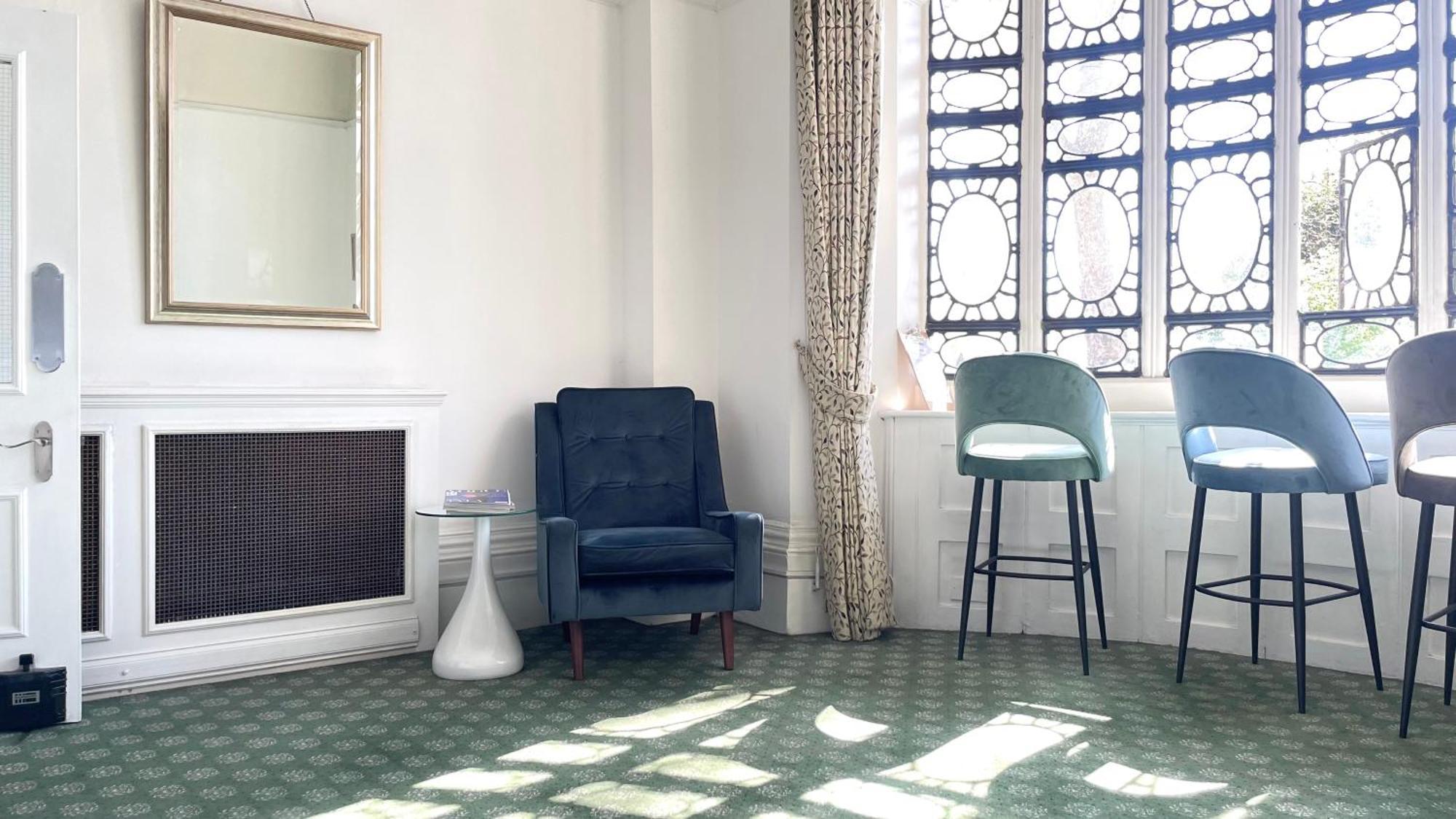 Hotel 63 London Bagian luar foto